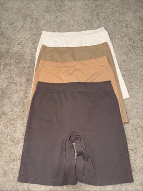 Breezies Comfort Breeze Long leg pantie- set of 4